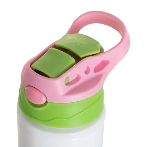 Weiße 500-ml-Aluminiumflasche mit grünem Verschluss und rosafarbenem Sublimationsgriff